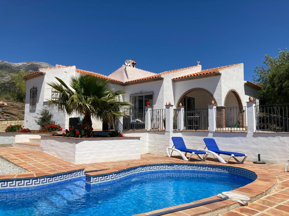 Casa Soleada Holiday Fully Private Villa Canillas de Aceituno Exteriör bild