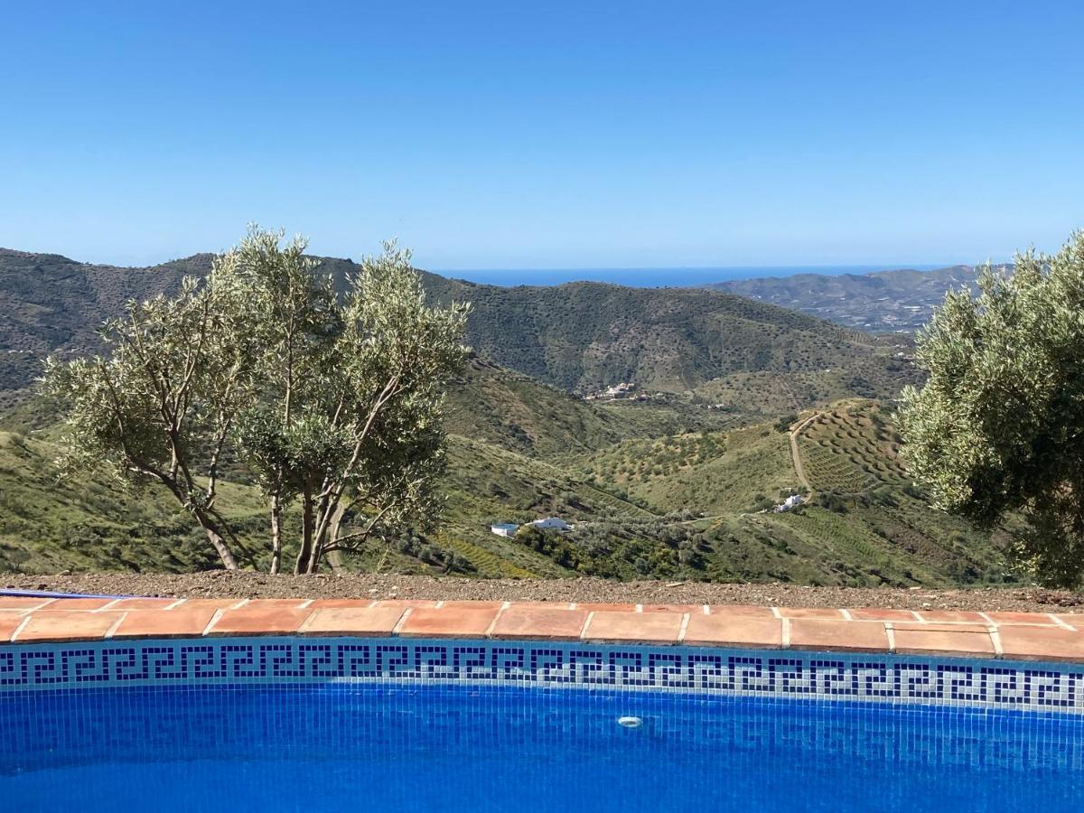 Casa Soleada Holiday Fully Private Villa Canillas de Aceituno Exteriör bild