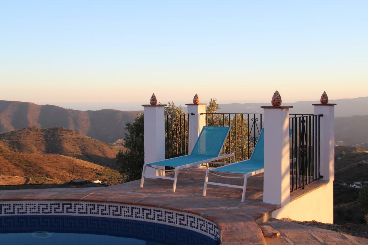 Casa Soleada Holiday Fully Private Villa Canillas de Aceituno Exteriör bild